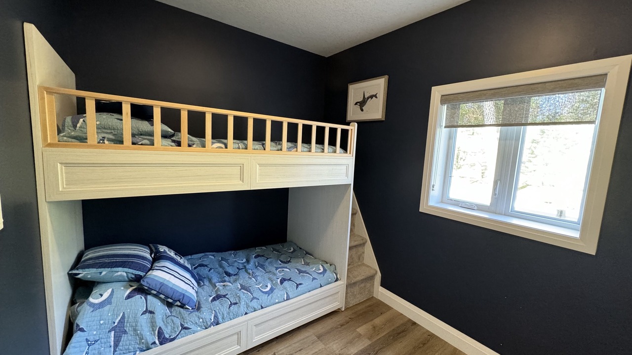 Photo of Bedroom in Grand Bend