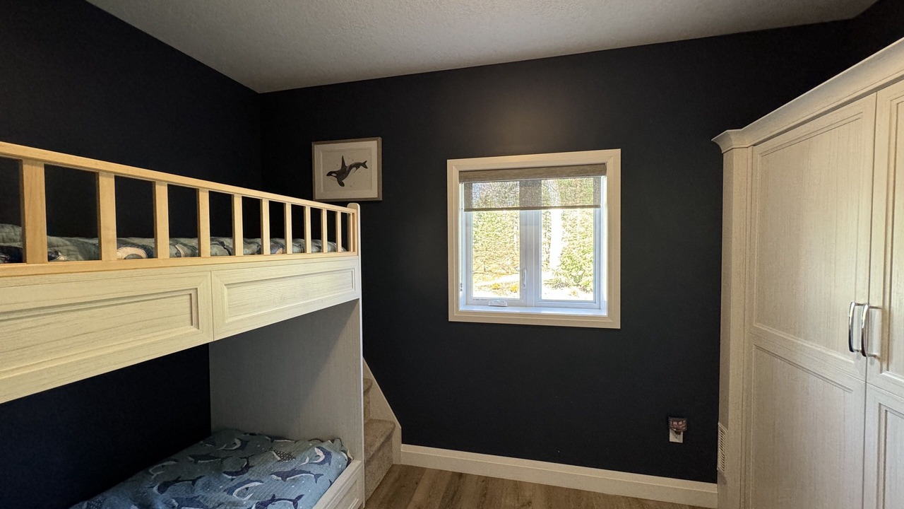 Photo of Bedroom in Grand Bend
