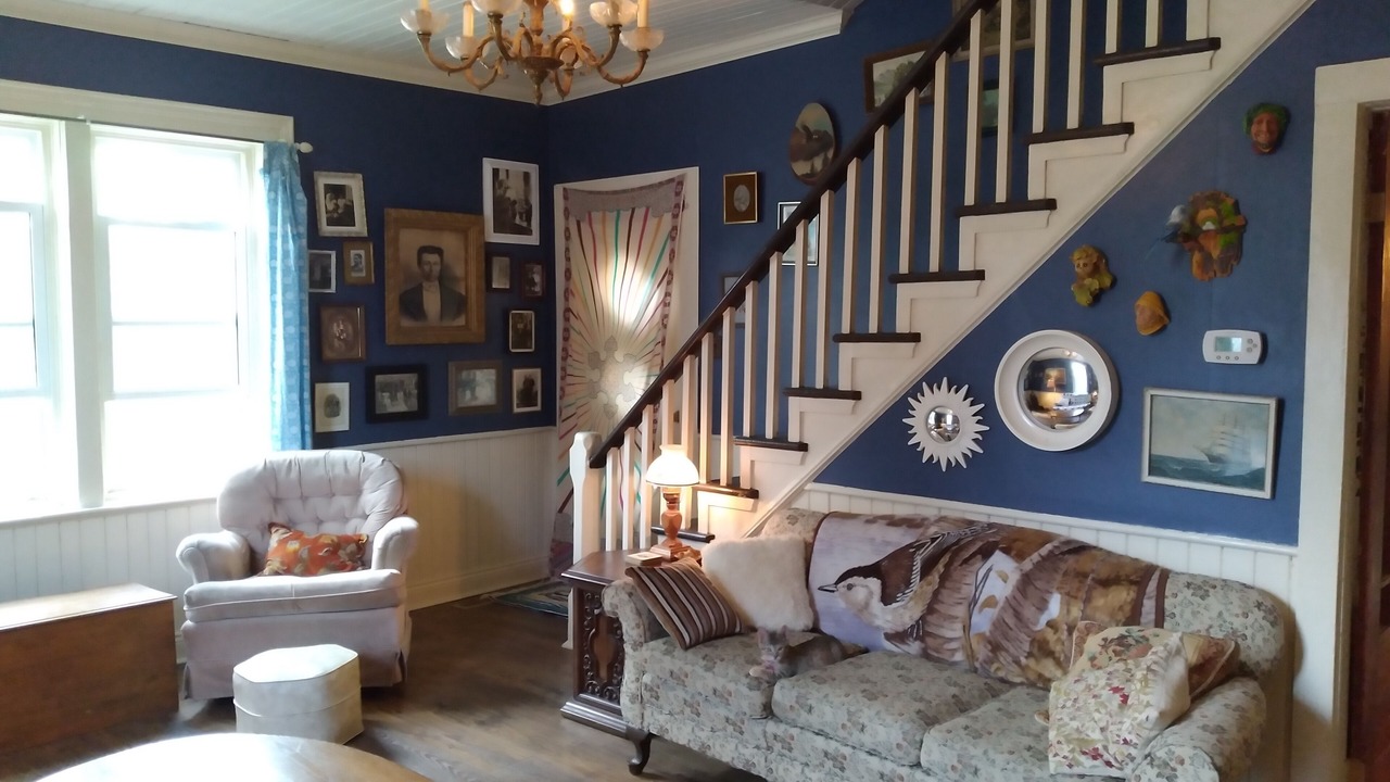 Photo of Livingroom in Addington Highlands