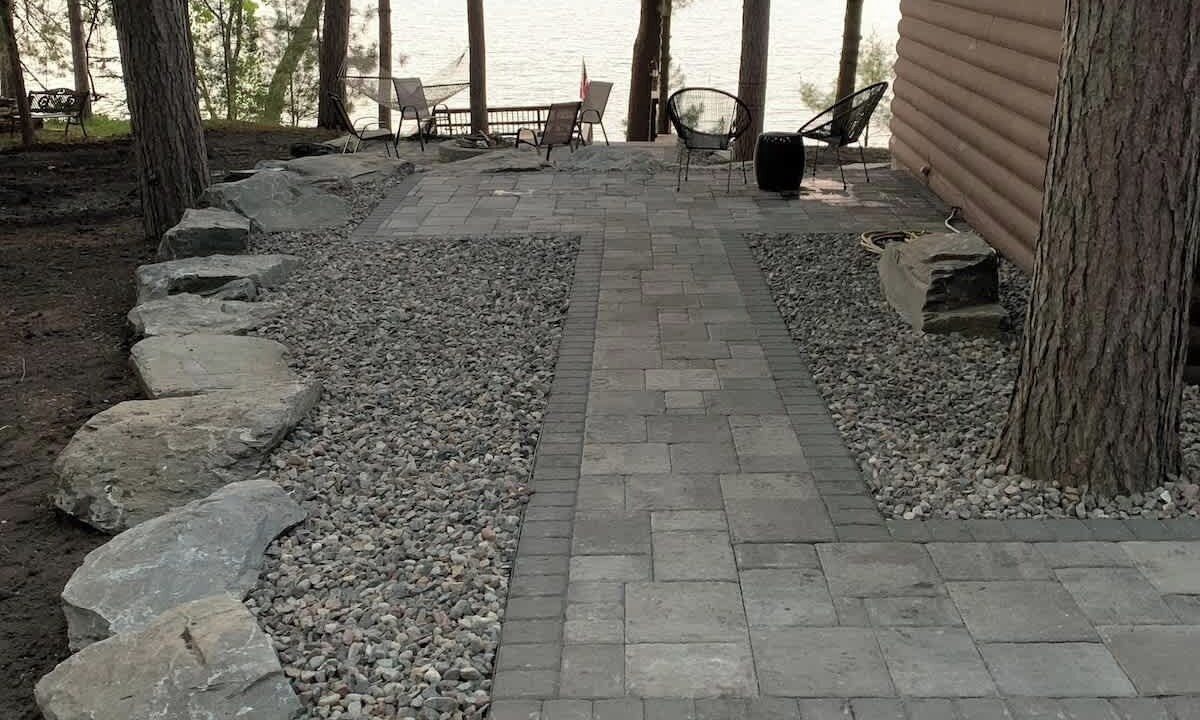 Photo of Patio Balcony in Sturgeon Lake