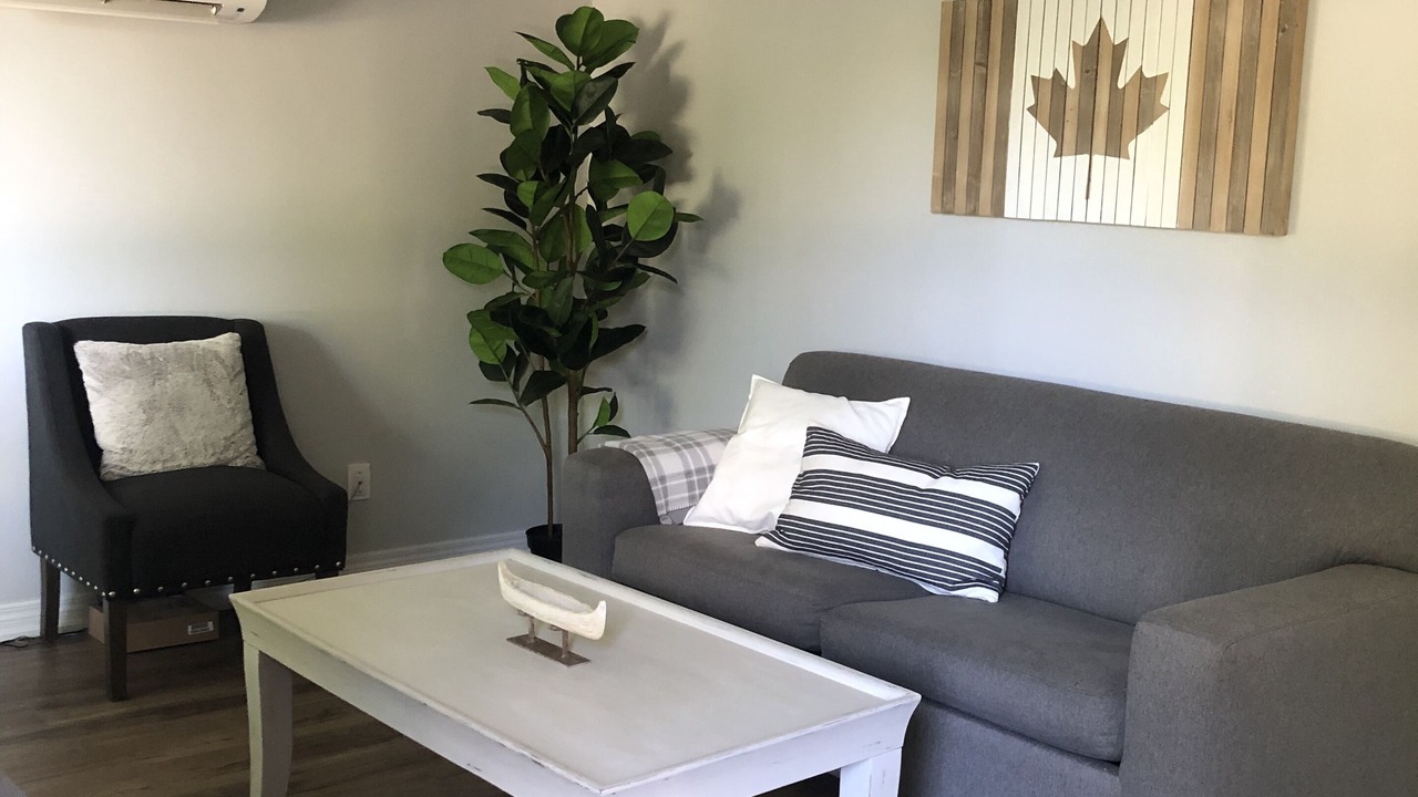 Photo of Livingroom in St. Williams