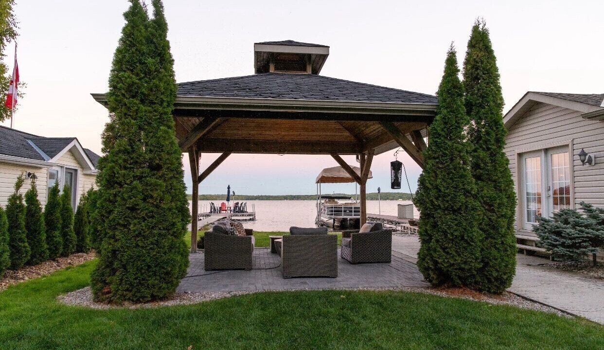 Photo of Patio Balcony in Bobcaygeon