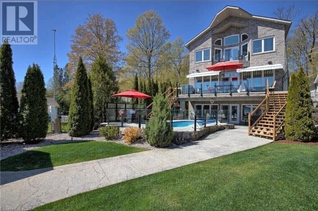 Photo of Outdoor in Bobcaygeon