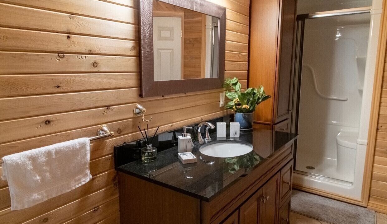 Photo of Bathroom in Bobcaygeon
