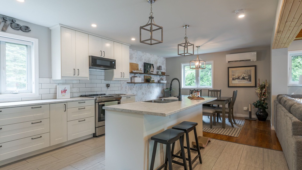 Photo of Kitchen in Otonabee-South Monaghan