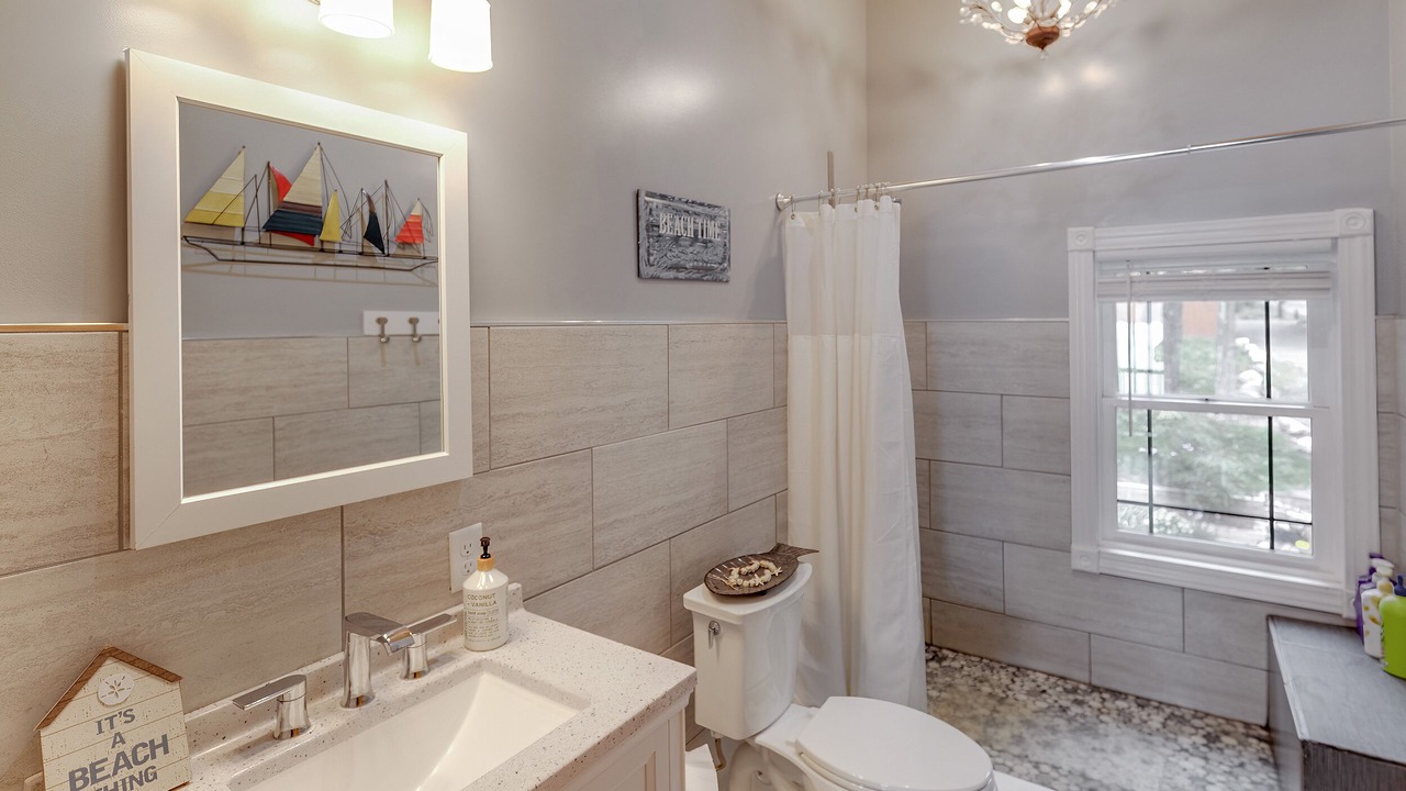 Photo of Bathroom in Brainerd