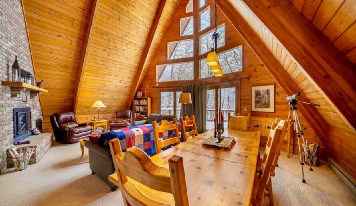 Photo of Livingroom in Pequot Lakes
