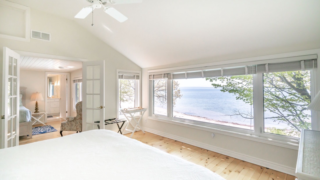 Photo of Bedroom in Fort Erie
