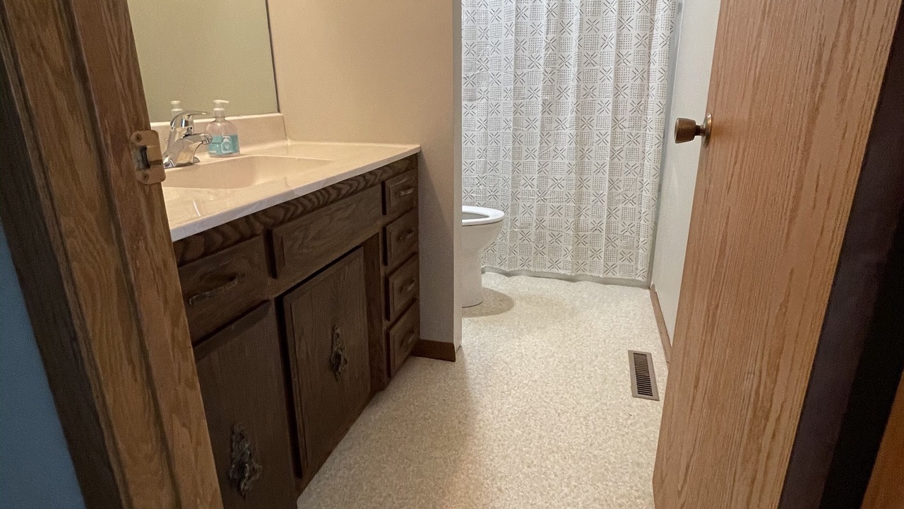 Photo of Bathroom in Alexandria