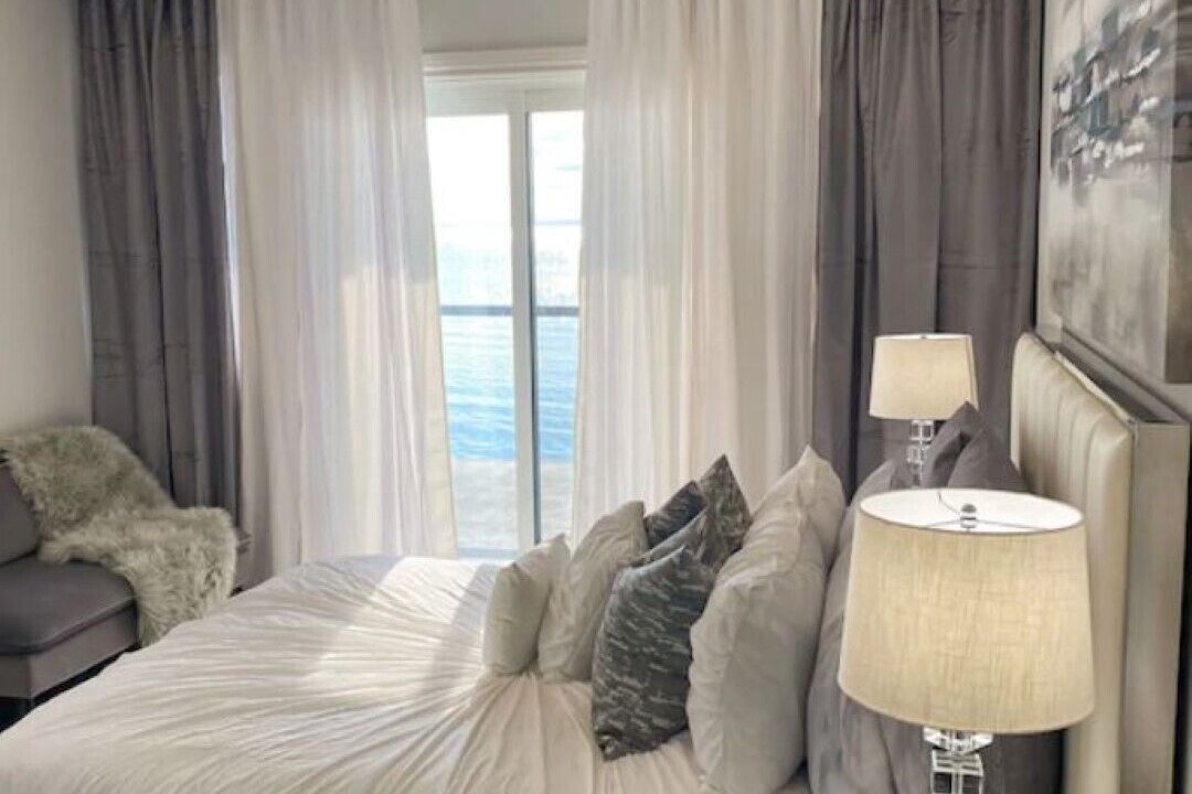 Photo of Bedroom in Crystal Beach