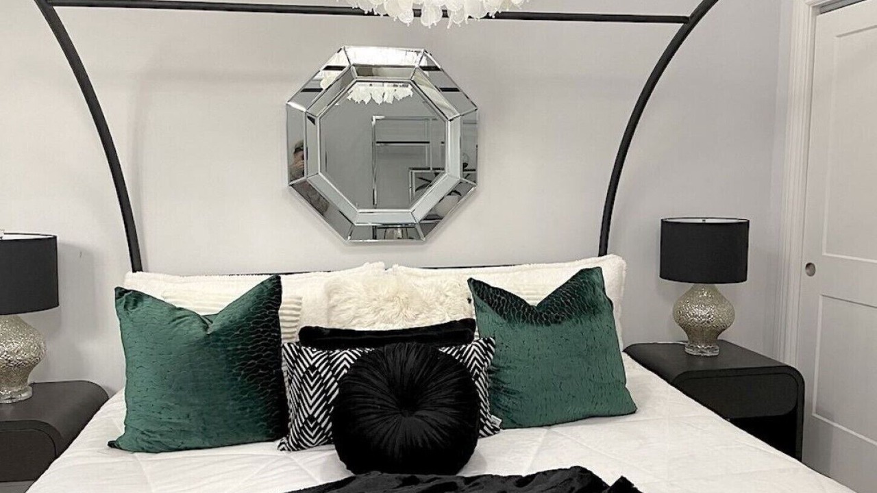 Photo of Bedroom in Crystal Beach