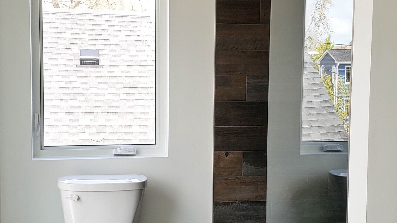Photo of Bathroom in Grand Bend