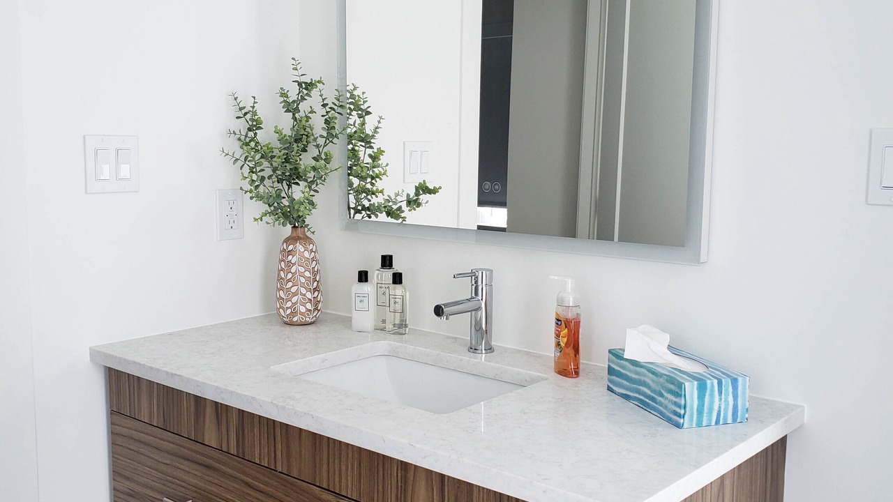 Photo of Bathroom in Grand Bend