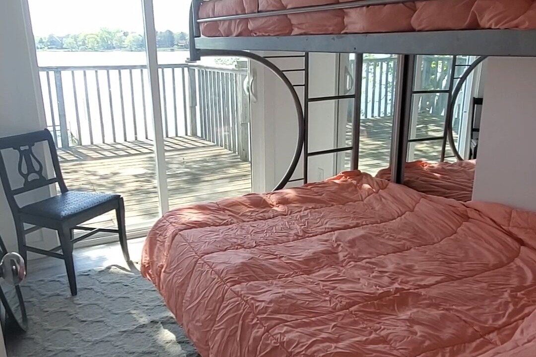 Photo of Bedroom in Isanti