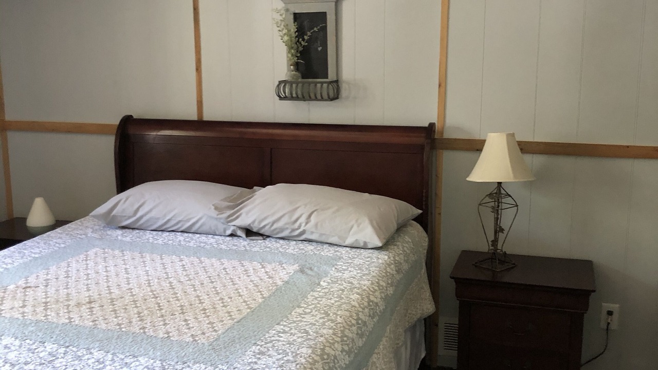Photo of Bedroom in Browerville