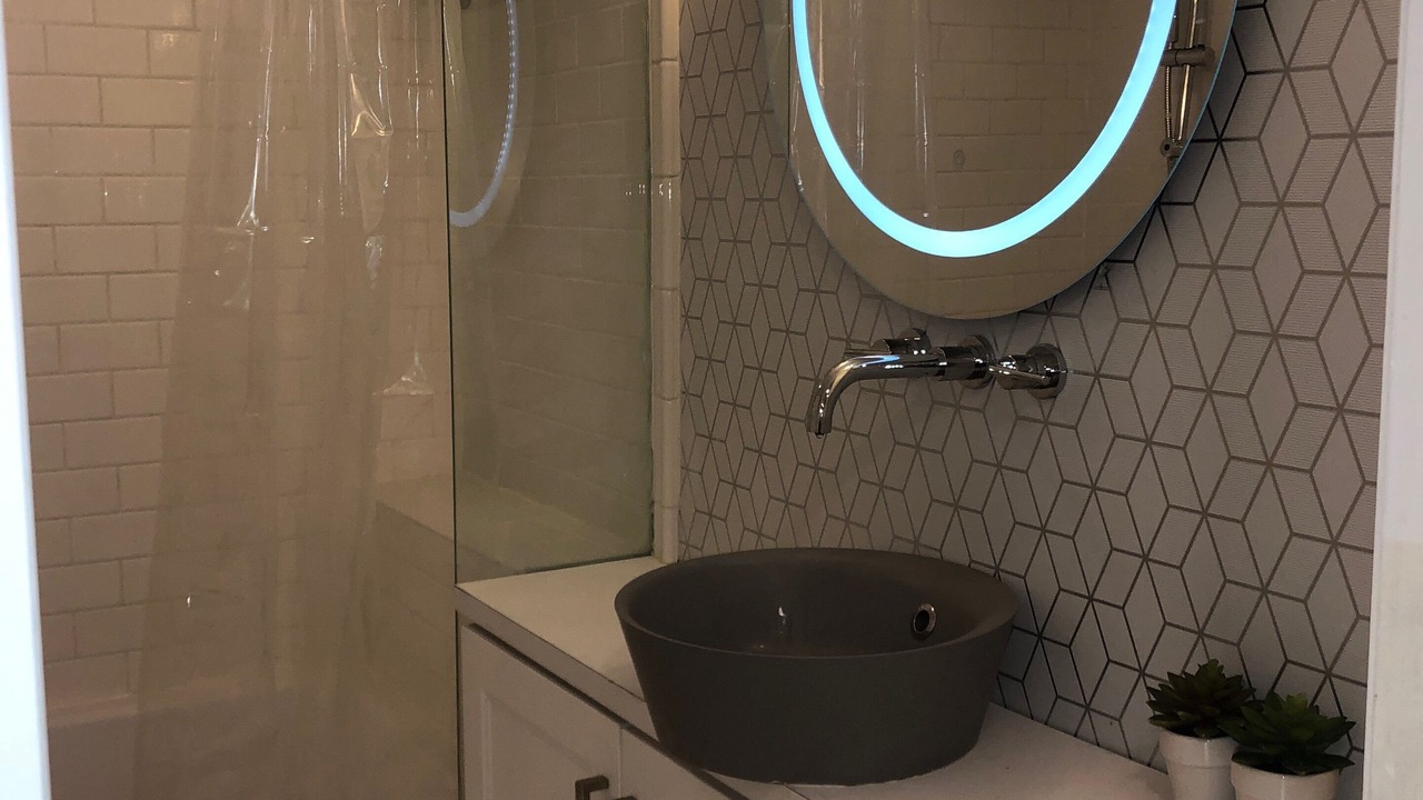 Photo of Bathroom in The Beaches