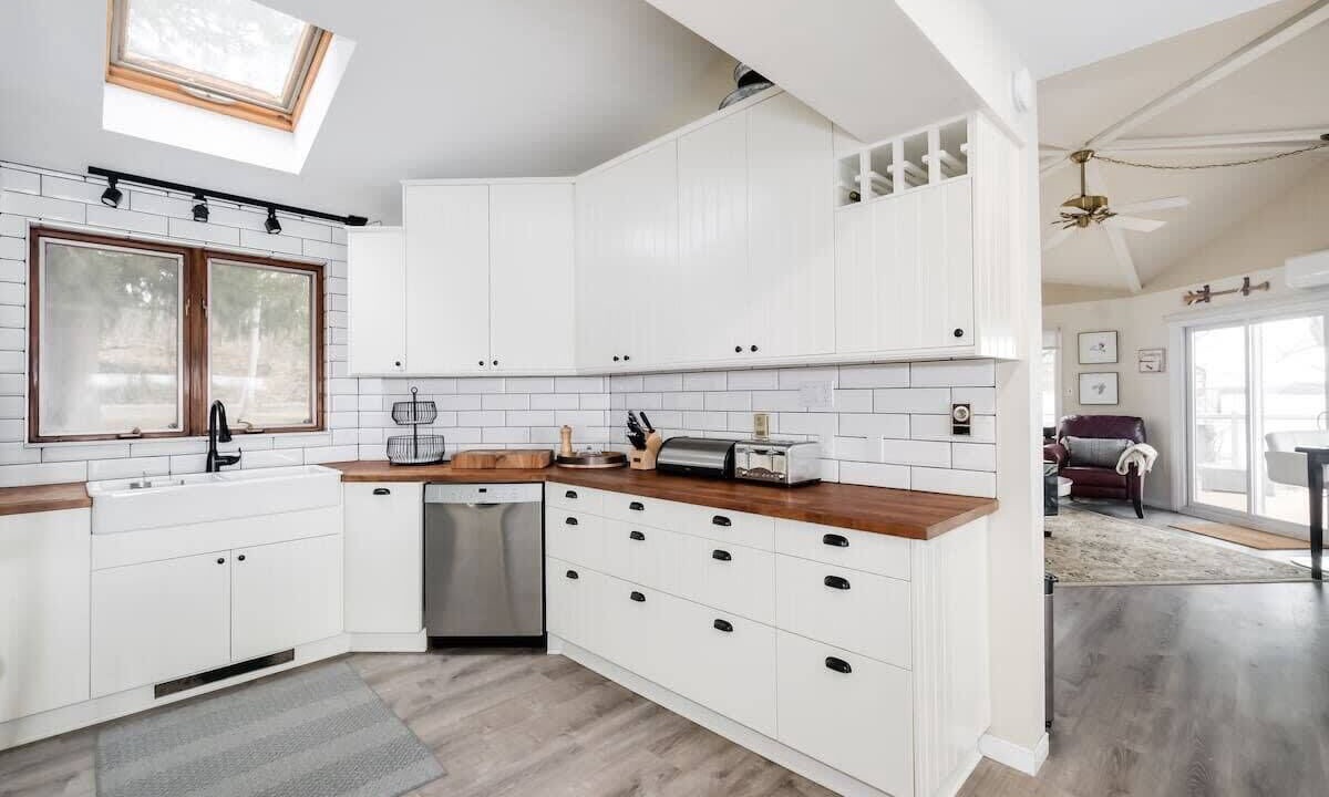 Photo of Kitchen in Lyndhurst