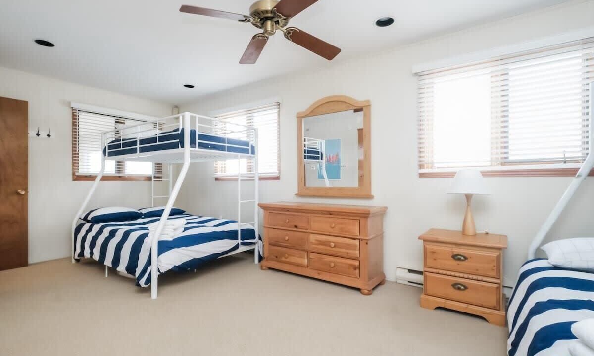 Photo of Bedroom in Lyndhurst