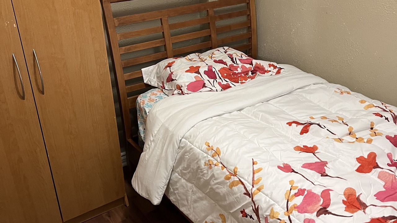 Photo of Bedroom in Bowmanville