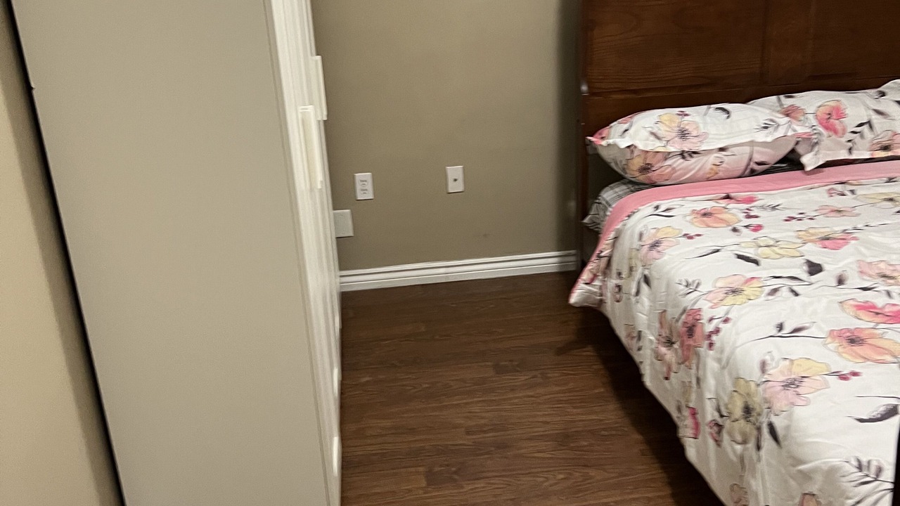 Photo of Bedroom in Bowmanville