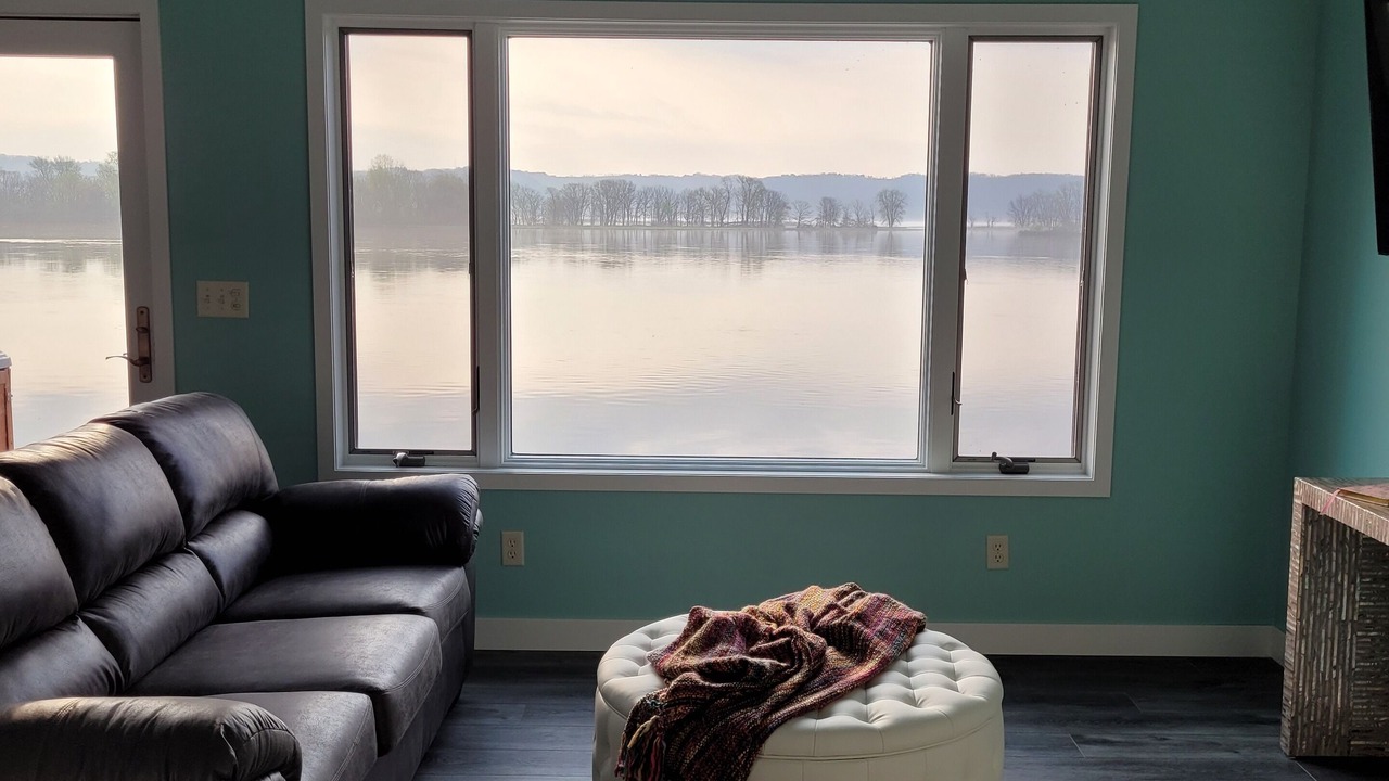 Photo of Livingroom in Brownsville