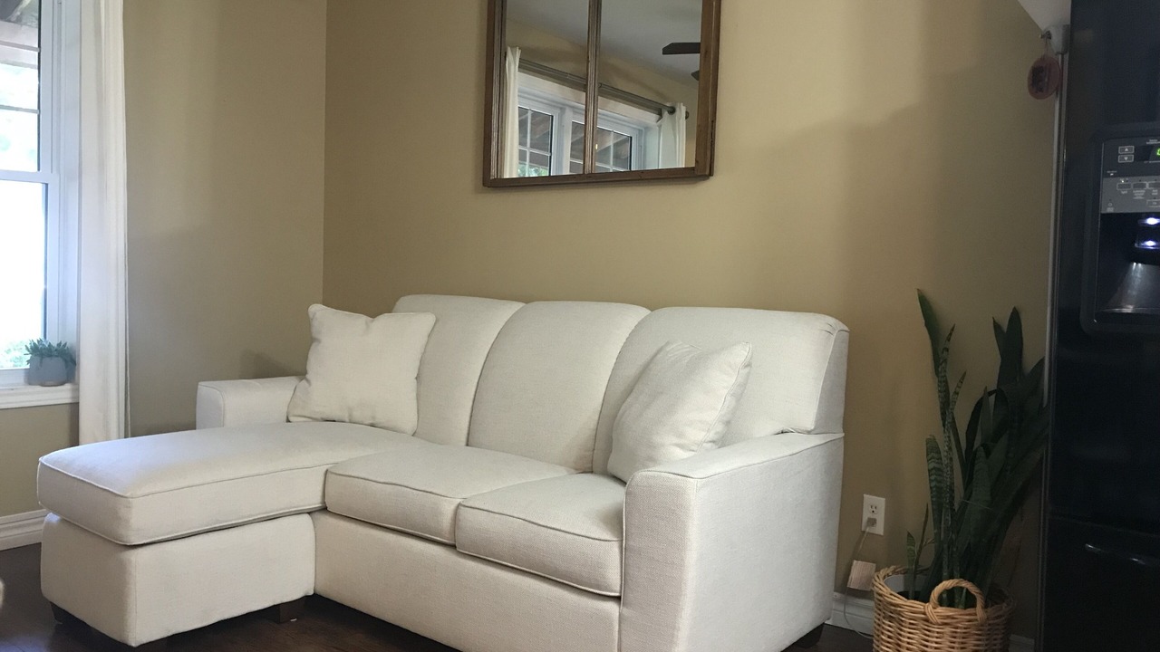 Photo of Livingroom in Shallow Lake