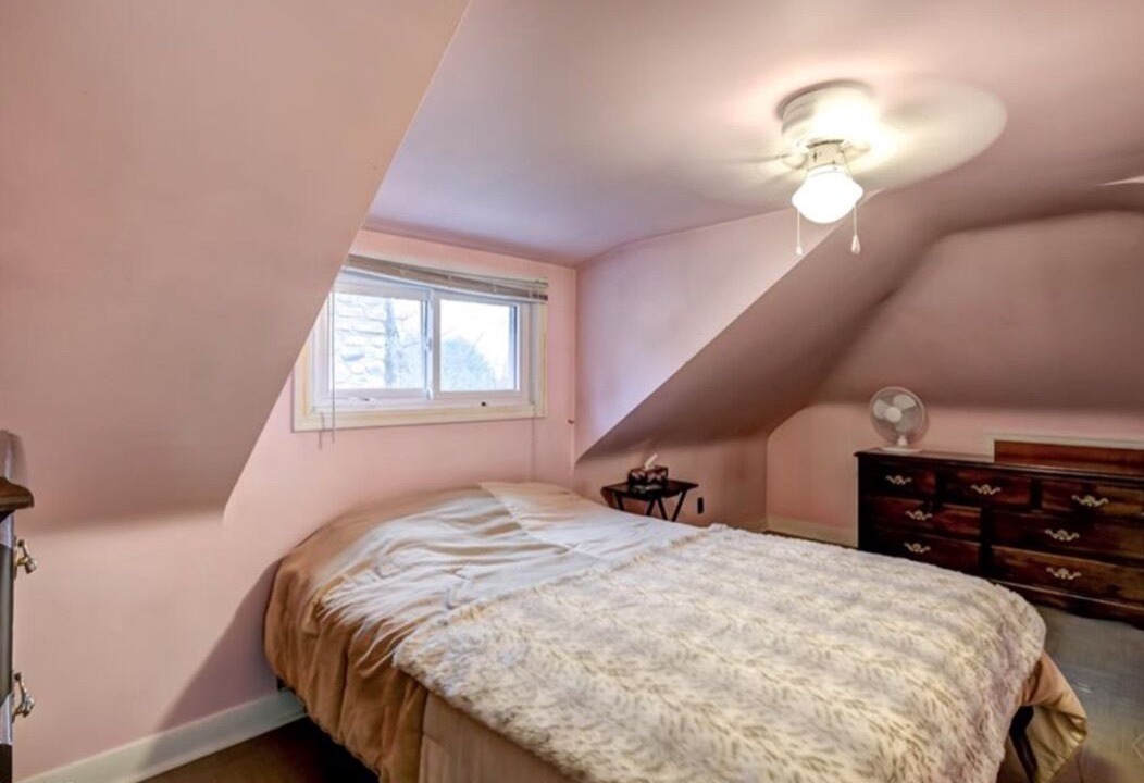 Photo of Bedroom in Algonquin Highlands