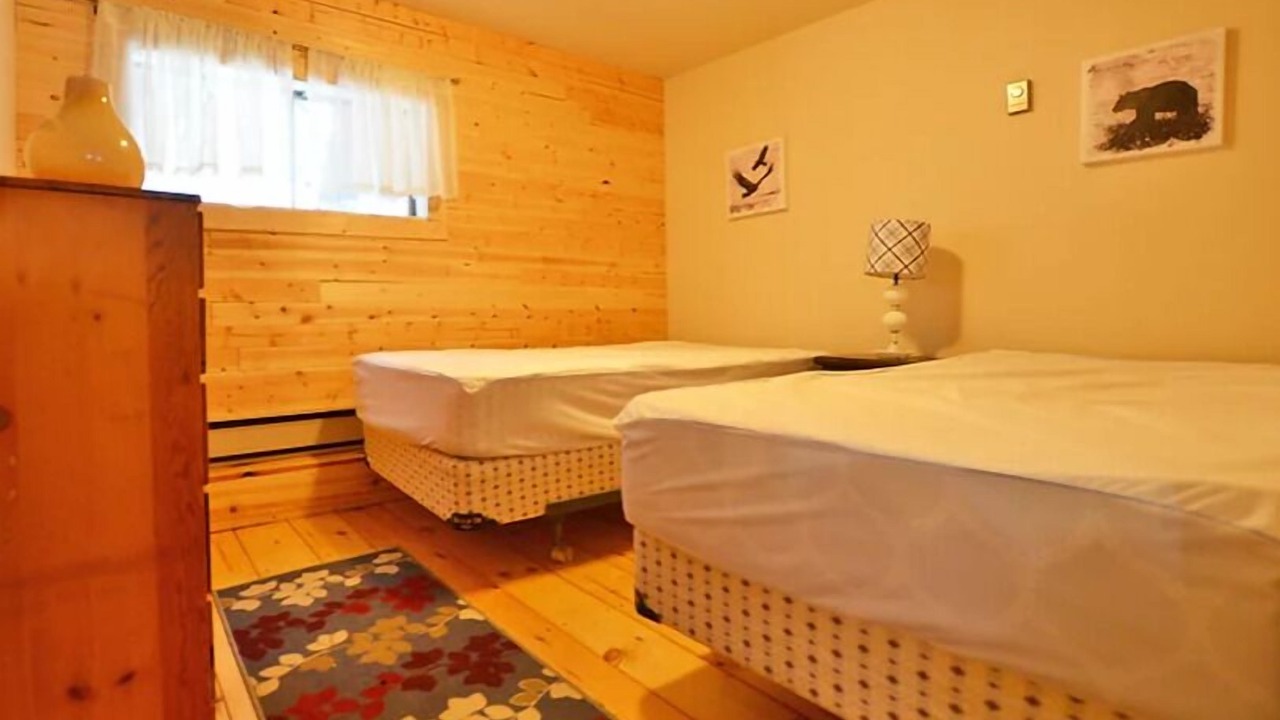 Photo of Bedroom in Papineau-Cameron