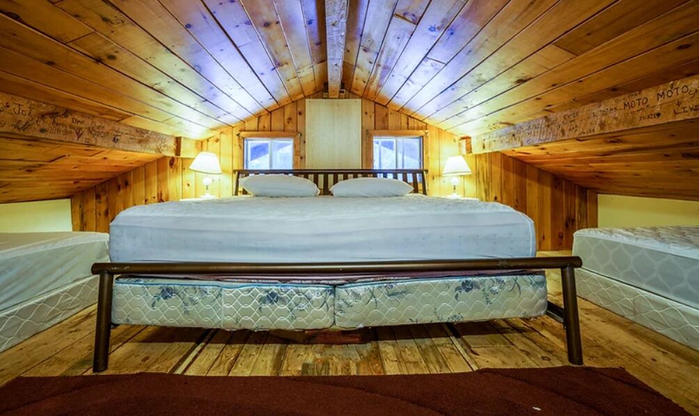 Photo of Bedroom in Papineau-Cameron
