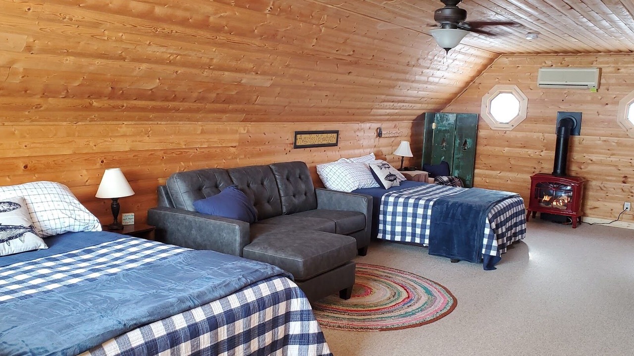 Photo of Bedroom in Richwood