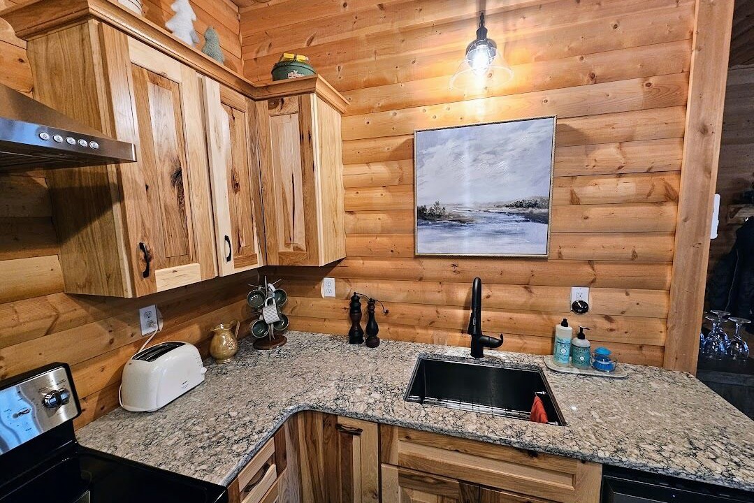 Photo of Kitchen in Richwood