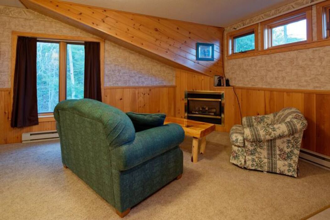 Photo of Livingroom in Orr