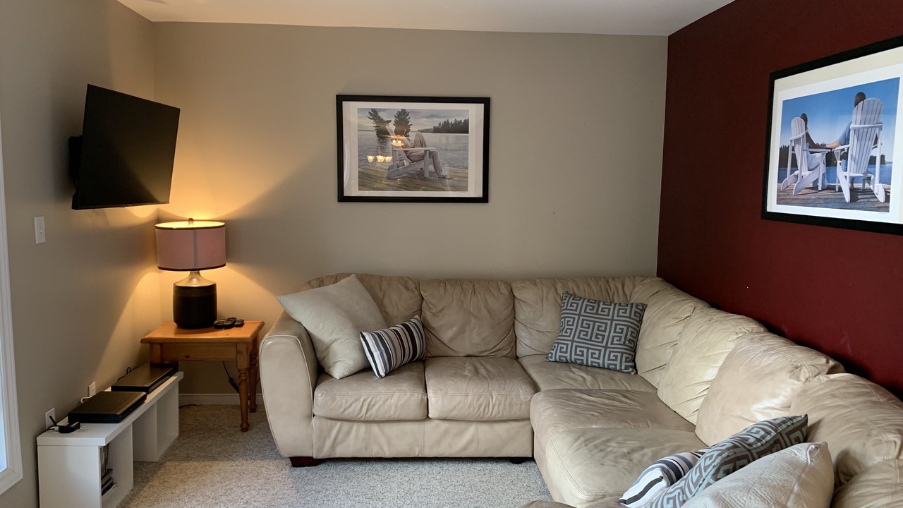 Photo of Livingroom in Perry