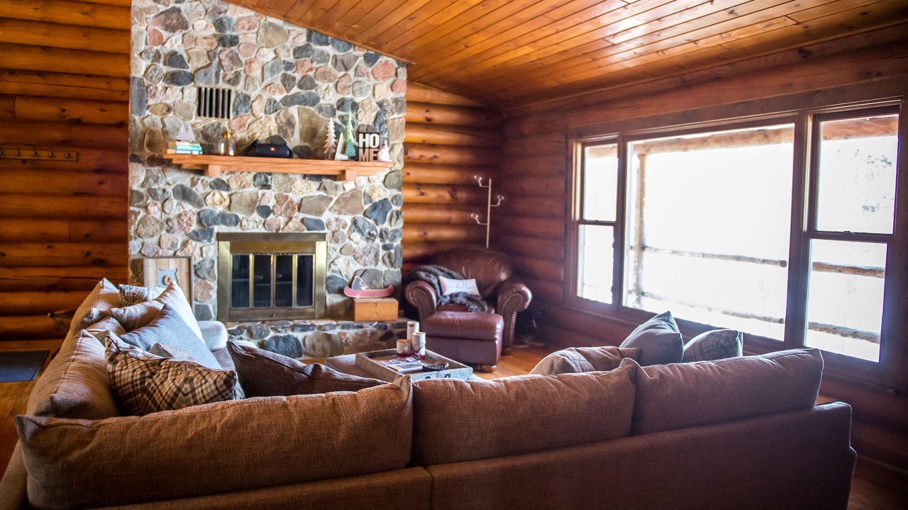 Photo of Livingroom in Orr