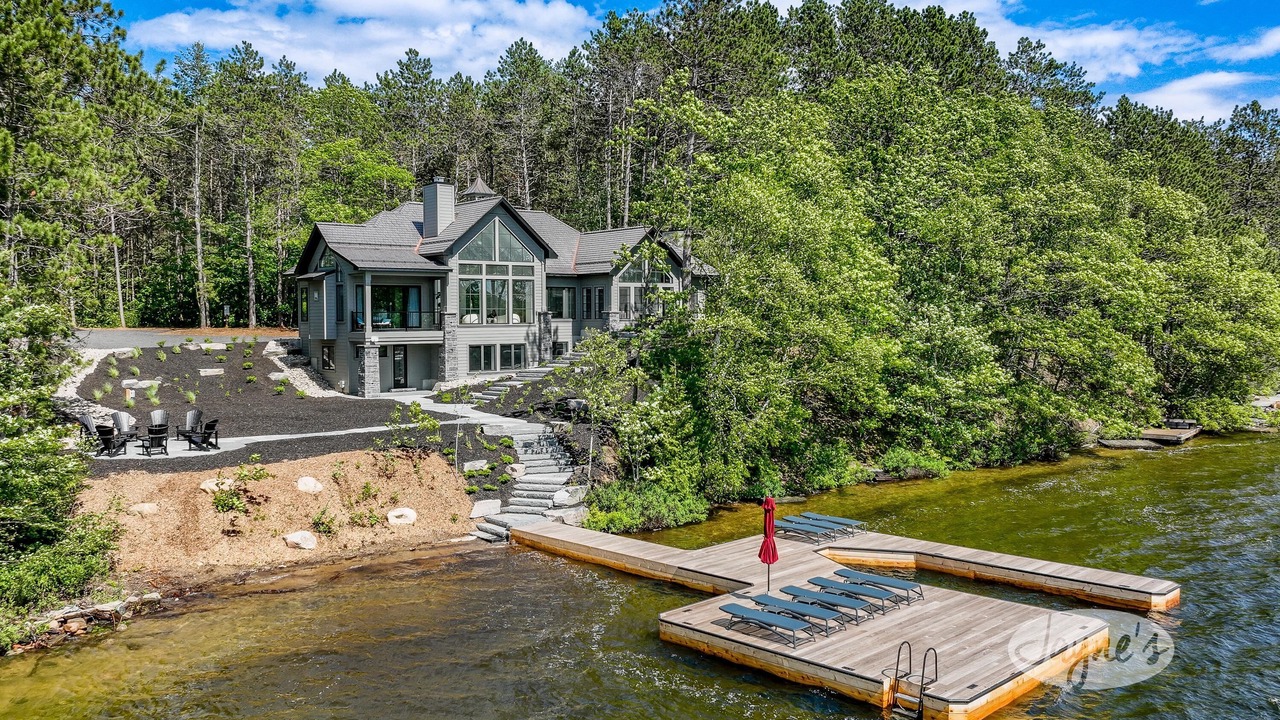 Photo of Outdoor in Algonquin Highlands