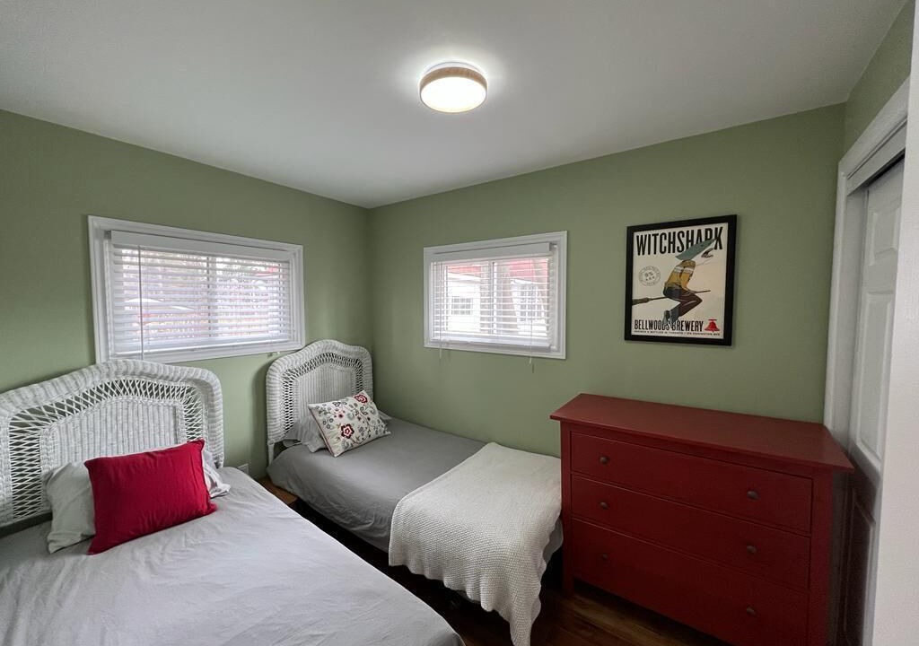 Photo of Bedroom in Crystal Beach