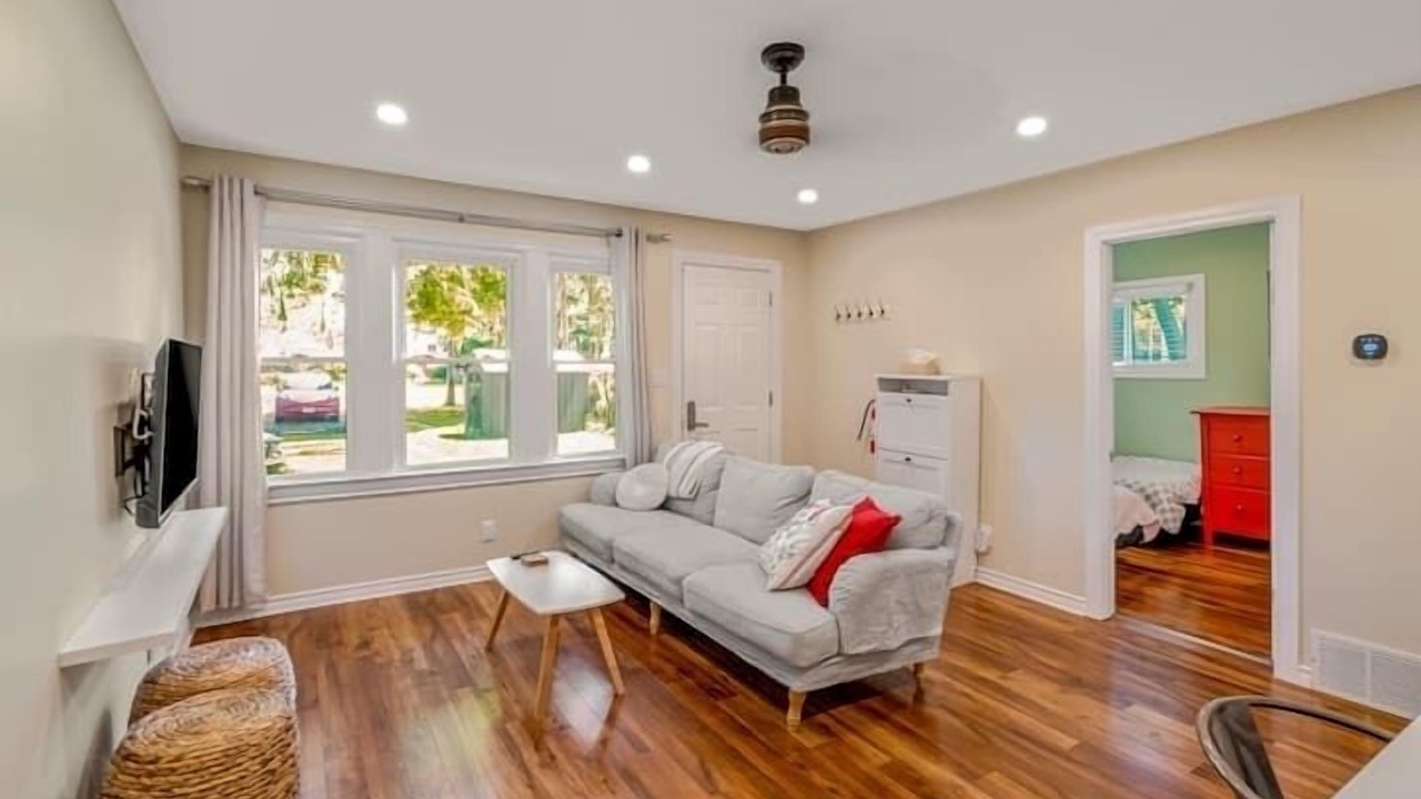 Photo of Livingroom in Crystal Beach