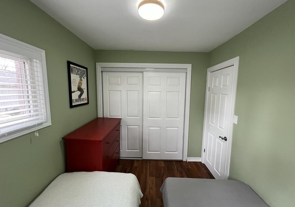 Photo of Bedroom in Crystal Beach