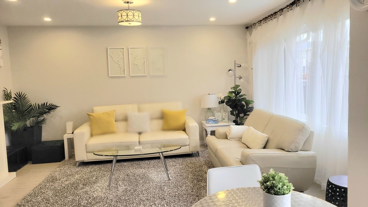 Photo of Livingroom in Cambridge