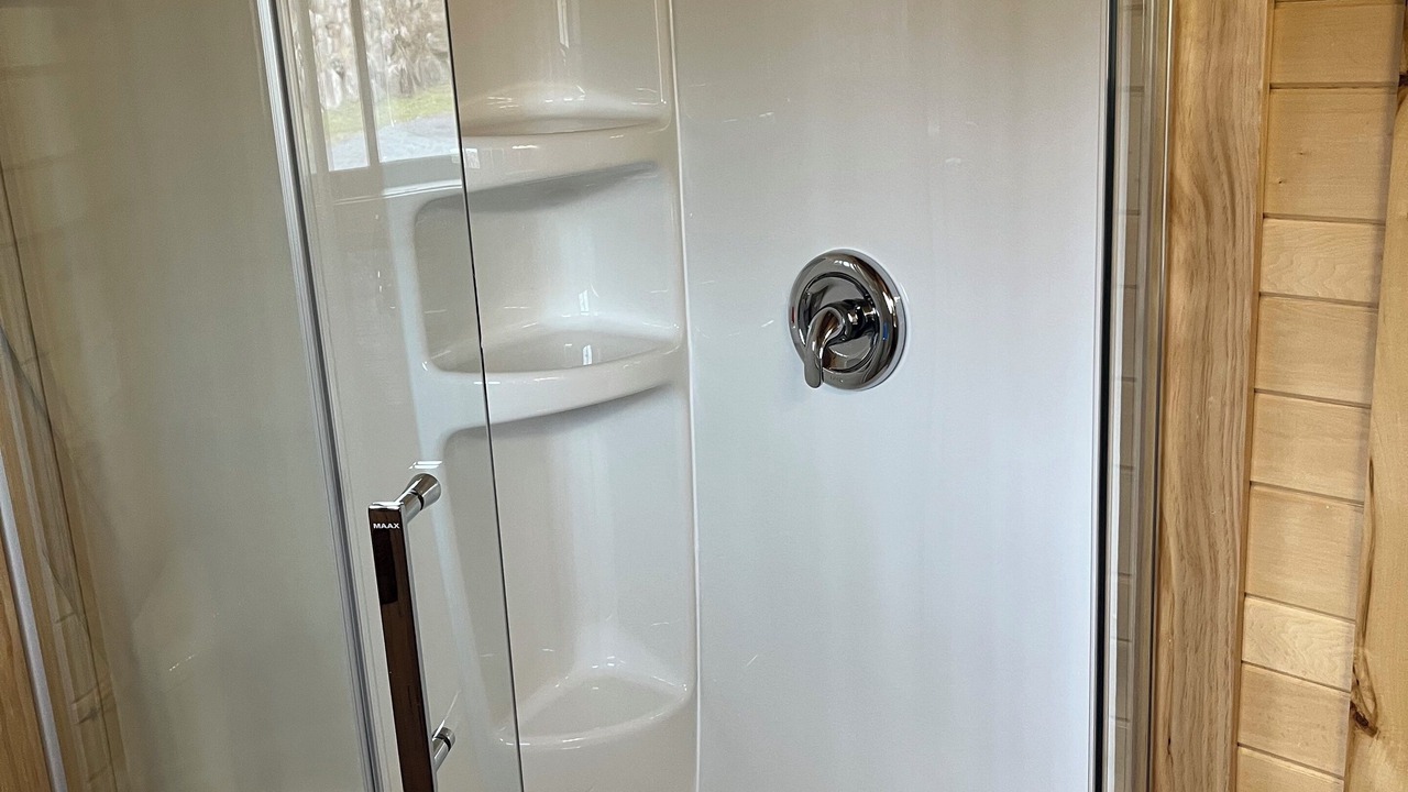 Photo of Bathroom in Crane Lake