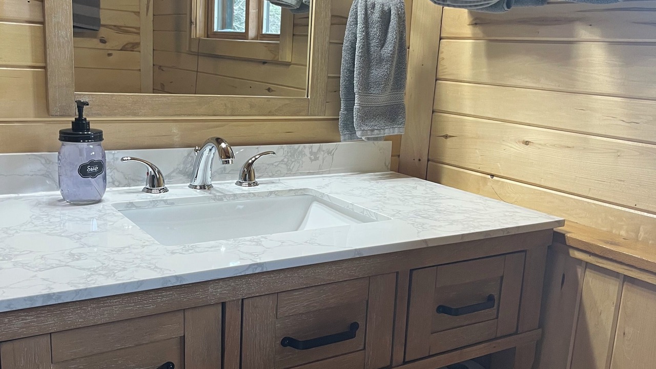 Photo of Bathroom in Crane Lake