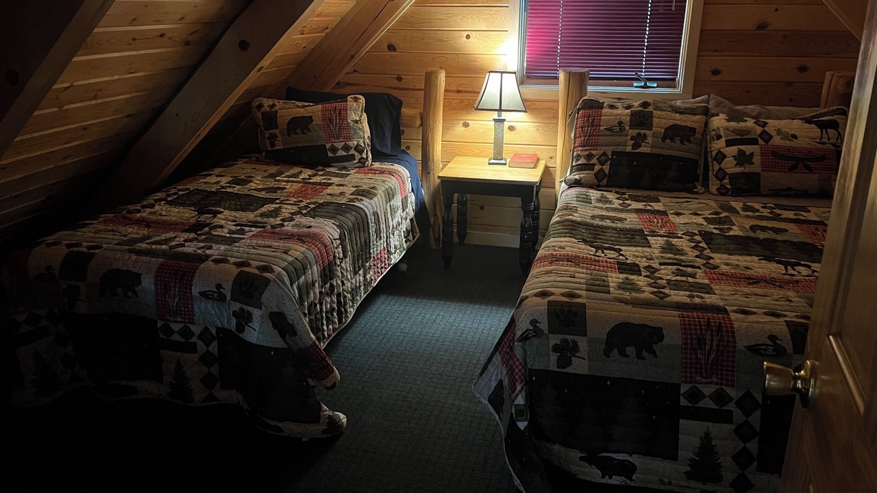 Photo of Bedroom in Crane Lake