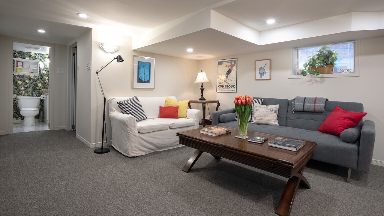 Photo of Livingroom in Blake - Jones