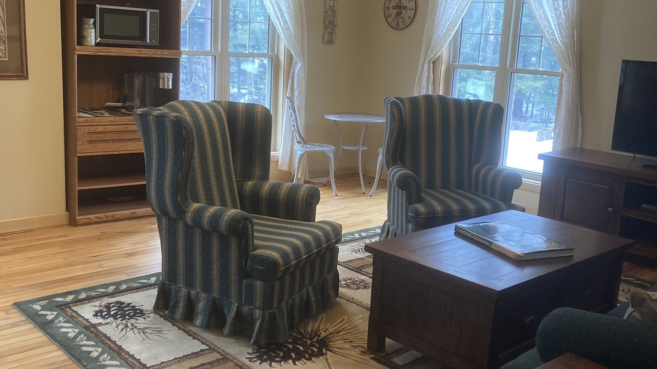 Photo of Bedroom in Bracebridge