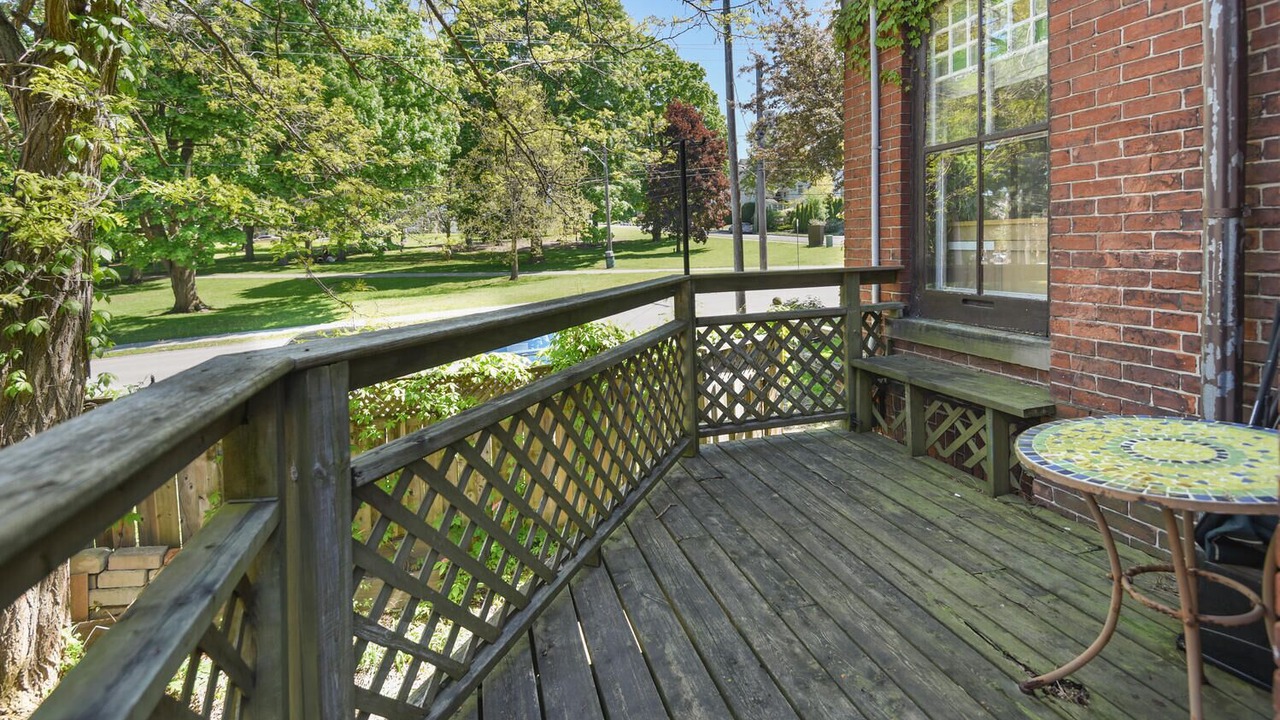 Photo of Patio Balcony in Brockville