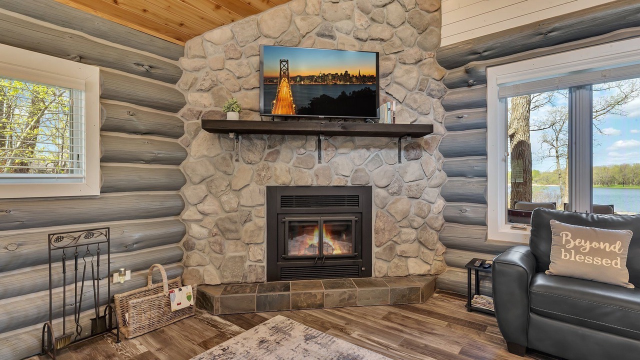 Photo of Livingroom in Ottertail
