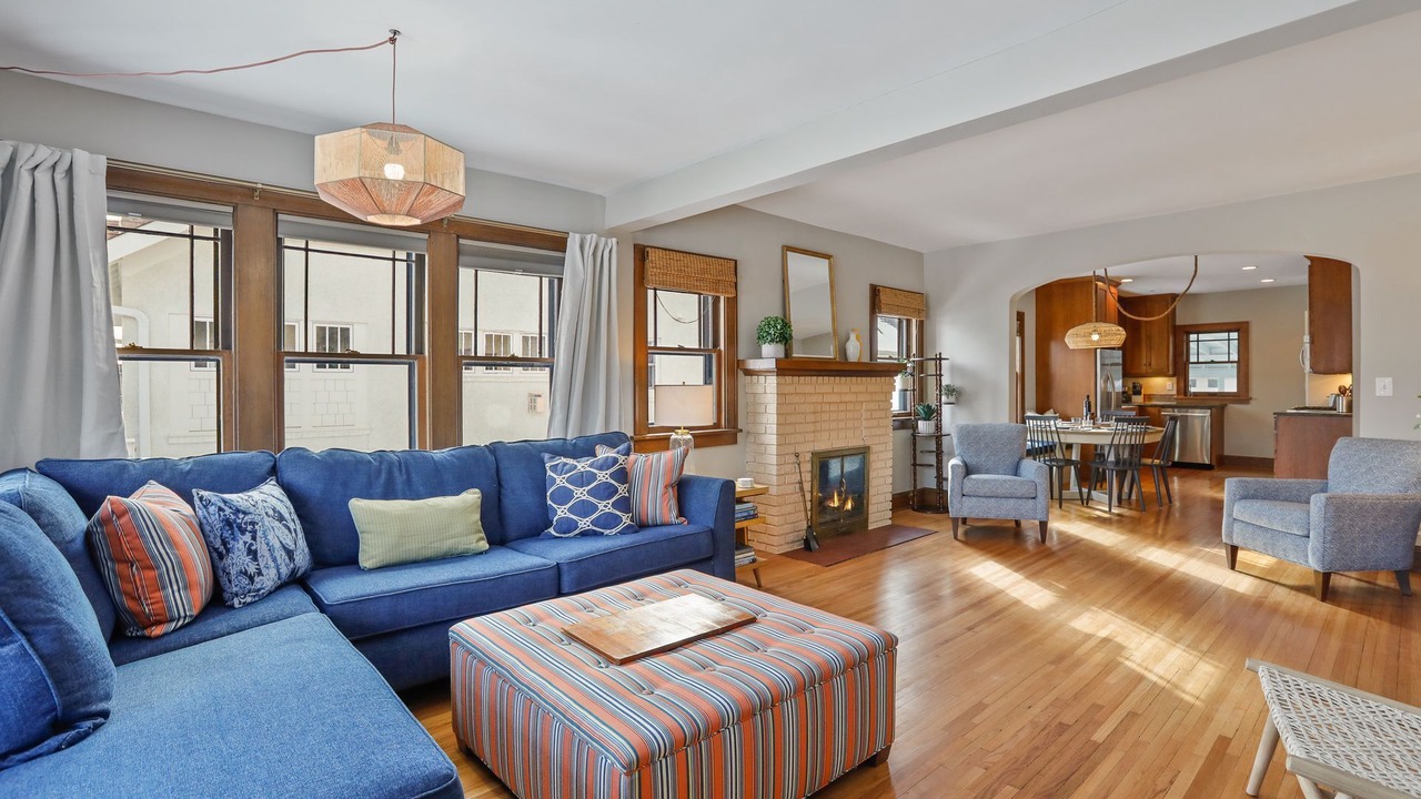 Photo of Livingroom in Wayzata