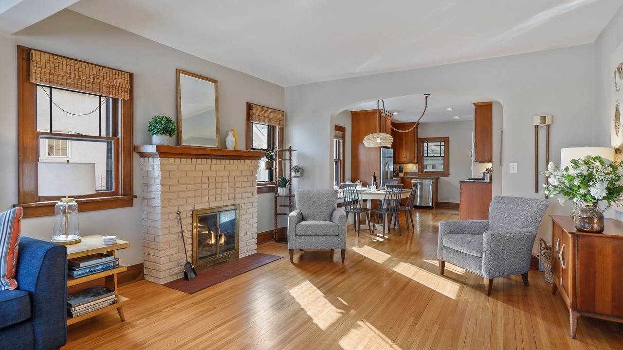 Photo of Livingroom in Wayzata