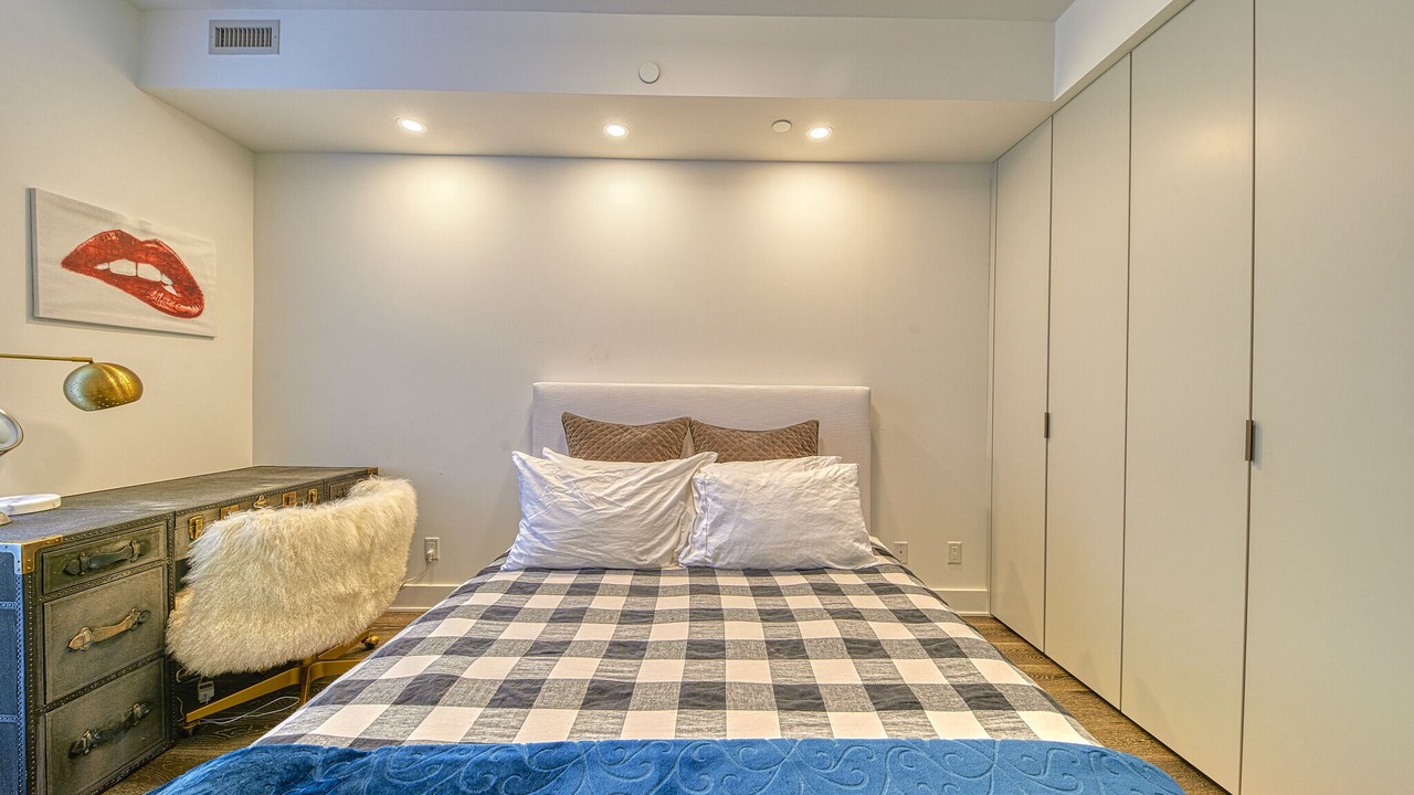 Photo of Bedroom in Midtown Toronto