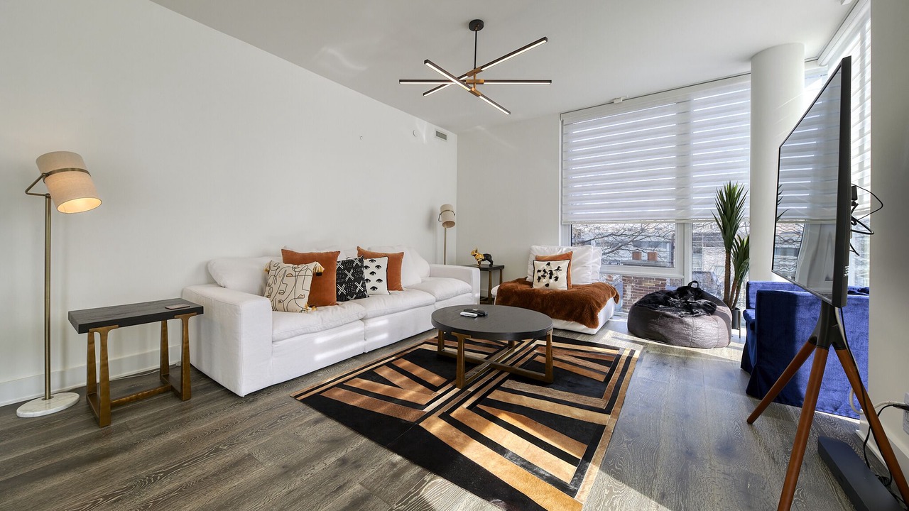 Photo of Livingroom in Midtown Toronto